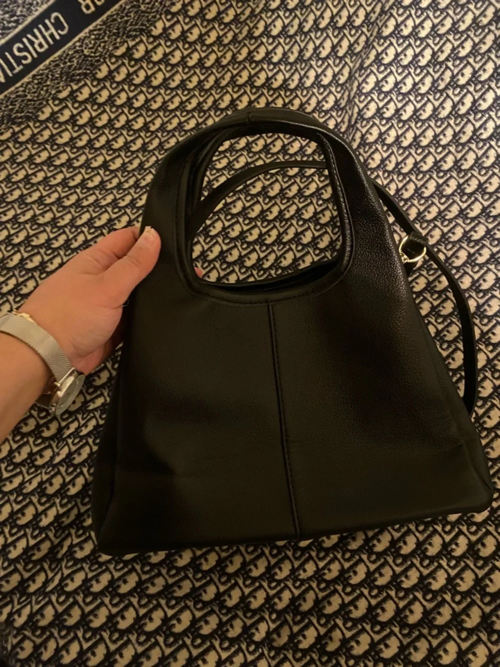 Black Women's Top-Handle Leather Tote - Unbranded - Picture 4 of 7